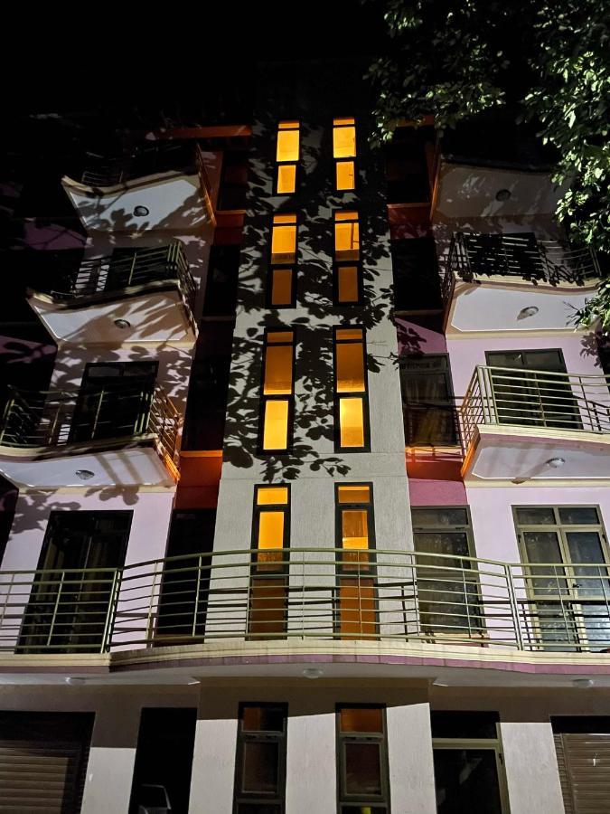 Jaffa Suites Kampala Buitenkant foto