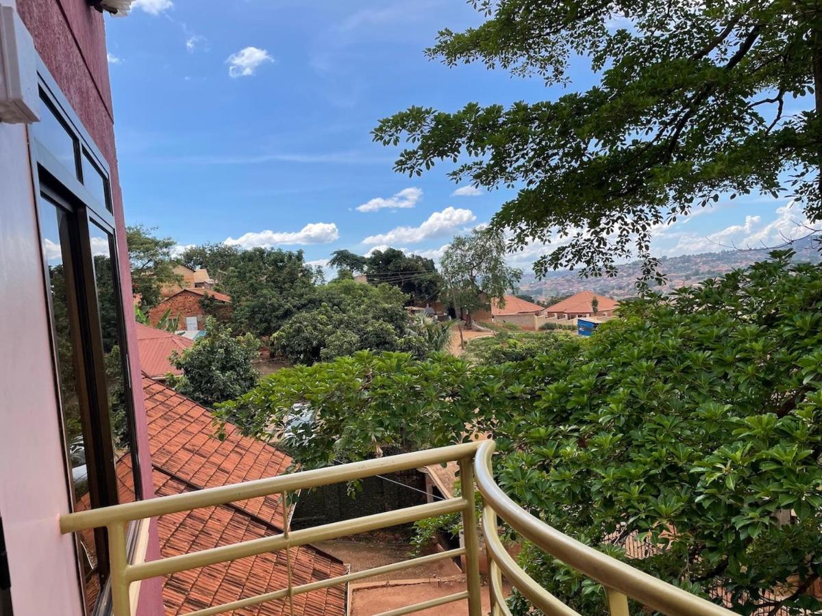 Jaffa Suites Kampala Buitenkant foto