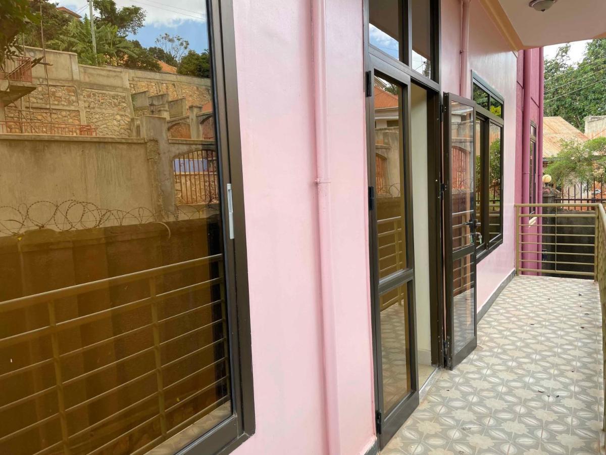 Jaffa Suites Kampala Buitenkant foto